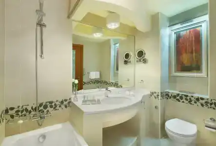City Seasons Towers Bur Dubai - 11