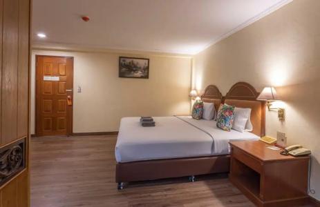 Sabai Inn - 99