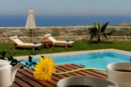 Royal Heights Resort Villas & Spa - 5