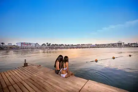 Sunrise Garden Beach Resort - 6