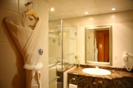 Al Maha Arjaan by Rotana - 54