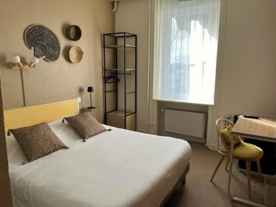 Anne De Bretagne - 18