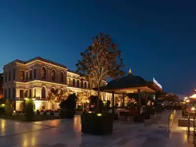 Four Seasons Istanbul at the Bosphorus - 51