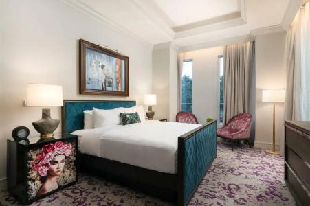 Grand Bohemian Charlotte, Autograph Collection - 46