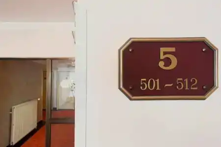 Senator Hamburg - 26