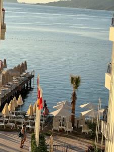 Poseidon - Adult Only - 40