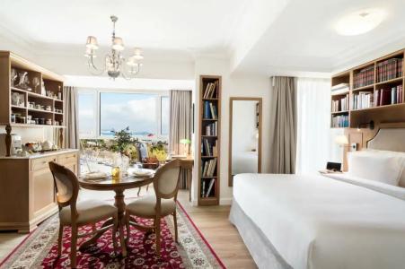 Legacy Gastro Suites - 60