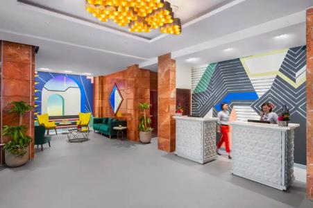 Leva and Suites, Mazaya Centre - 14