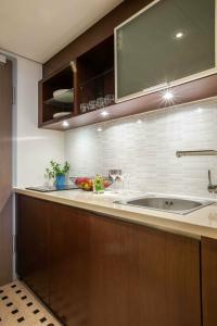 Radisson Blu, Hamburg Airport - 63