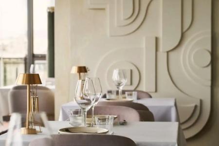 Legacy Gastro Suites - 79