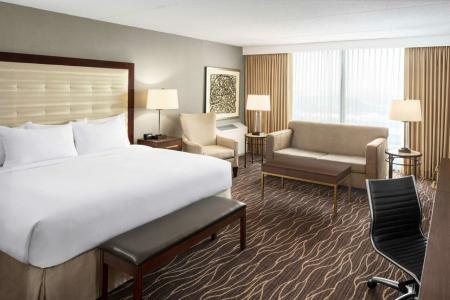 Hilton Kansas City Airport - 46