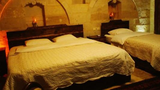 Family Cave Suite - 26