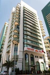 Hawthorn Suites by Wyndham Abu Dhabi City Center - 65