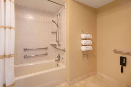 Newport Beach Marriott Bayview - 30