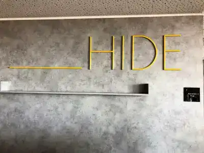 the niu Hide - 9