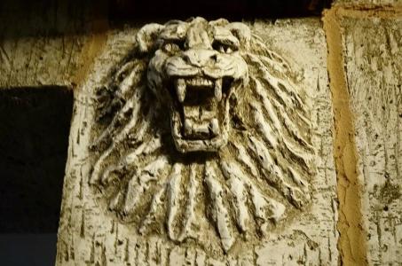 Three Crowns Residents - 8