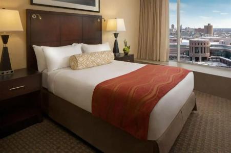 Sheraton Minneapolis Downtown - 21
