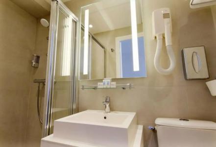 Avia Hôtel Saphir Montparnasse - 59