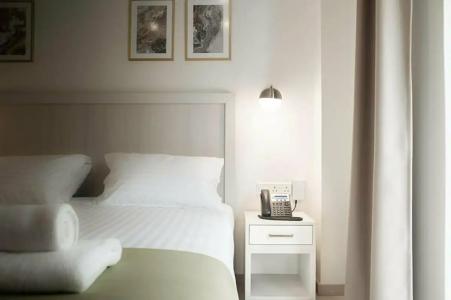 Roseum Boutique - 66