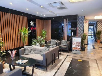 Pell Palace & Spa - 11