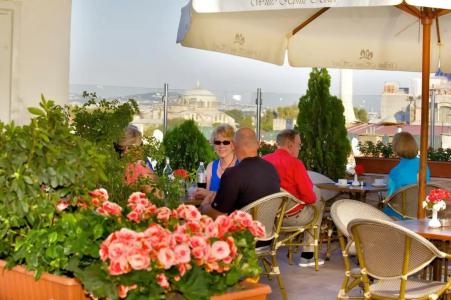 White House Istanbul - 13