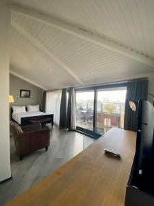 Faros Taksim-Special Category - 92