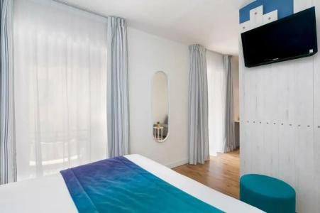 The Deck by Happyculture - 52