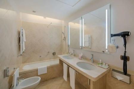 NH Roma Villa Carpegna - 91