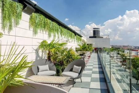 Radisson RED Madrid - 25
