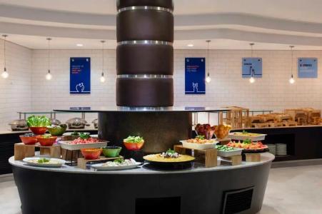 Holiday Inn Express Dubai Airport, an IHG - 48