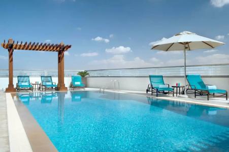 Hilton Garden Inn Dubai Al Muraqabat - Deira - 50