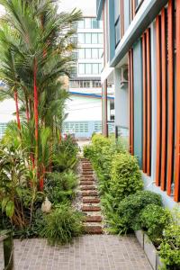 S2 Airport Residence - 11