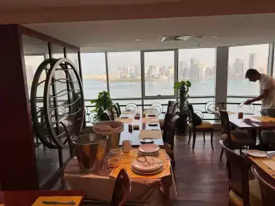 Golden Tulip Apartments - 68