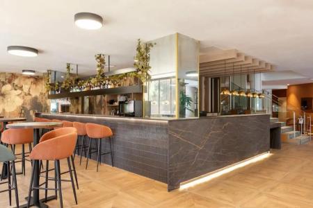 Rafaelhoteles Piramides - 65