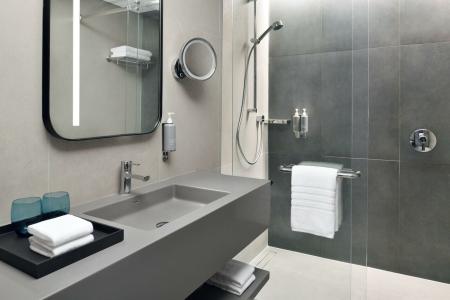 Courtyard by Marriott World Trade Centre, Dubai - 70