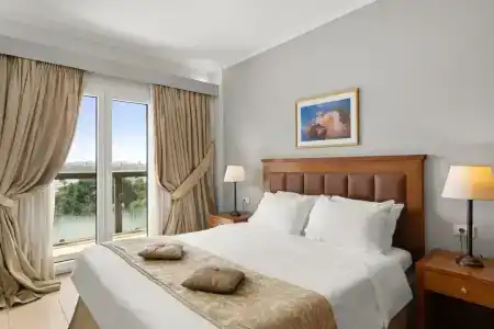 Ariti Grand - 1
