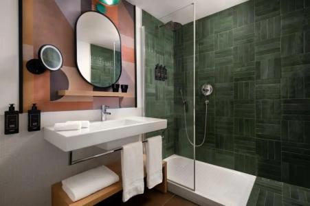 Best Western Plus Spring House - 14