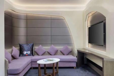 V Dubai, Curio Collection by Hilton - 17