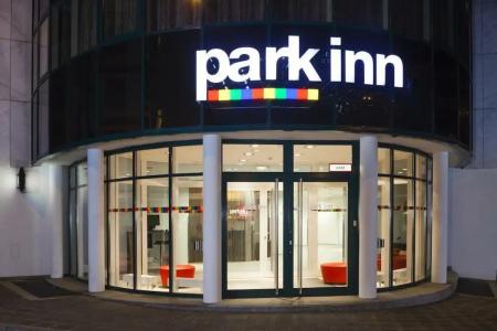 Park Inn by Radisson Nürnberg - 11