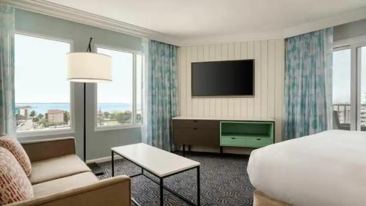 DoubleTree by Hilton Ocean City Oceanfront - 77