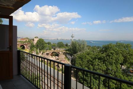 Seahouse Suites - 79