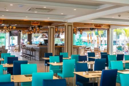 Limanaki Beach & Suites - 45