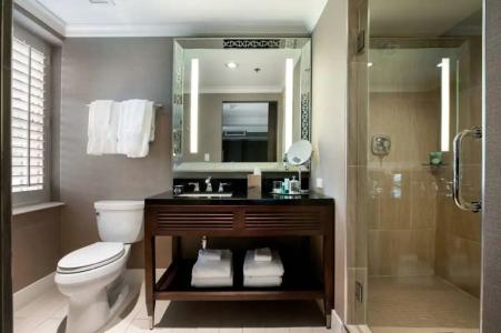 Ambassador Oklahoma City, Autograph Collection - 11