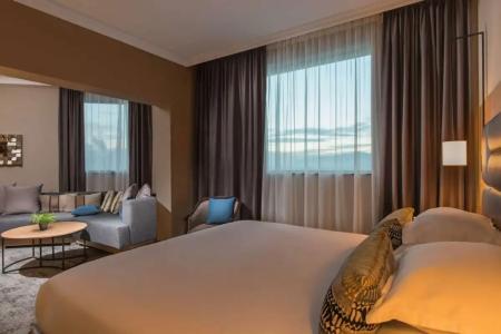 Expo Sofia - Free Arrival shuttle bus - Free Parking - Free Compliments - Free Wi-Fi - 30