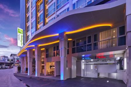 Holiday Inn Express Pattaya Central, an IHG - 11