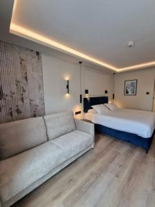 Kapetanios Odysseia - 48