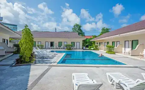 The Natural Resort - 9