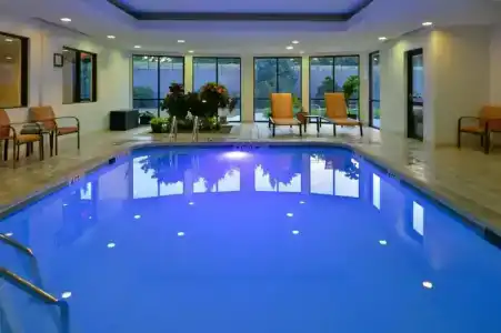 Courtyard by Marriott Harrisburg Hershey - 6