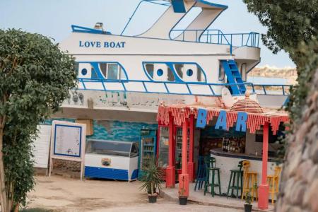 King Tut Aqua Park Beach Resort - 39