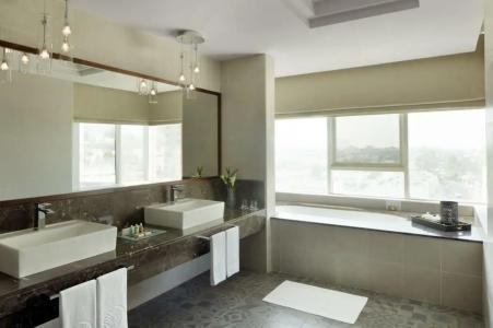 Jumeira Rotana - 86